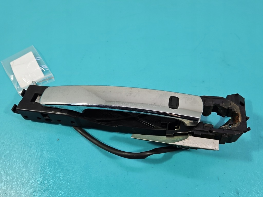 фото №1, Ручка перед правая наружная nissan x-trail ii t31 4pin / keyless