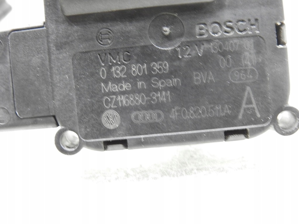 фото №8, Моторчик отопителя audi a6 c6 4f0820511a