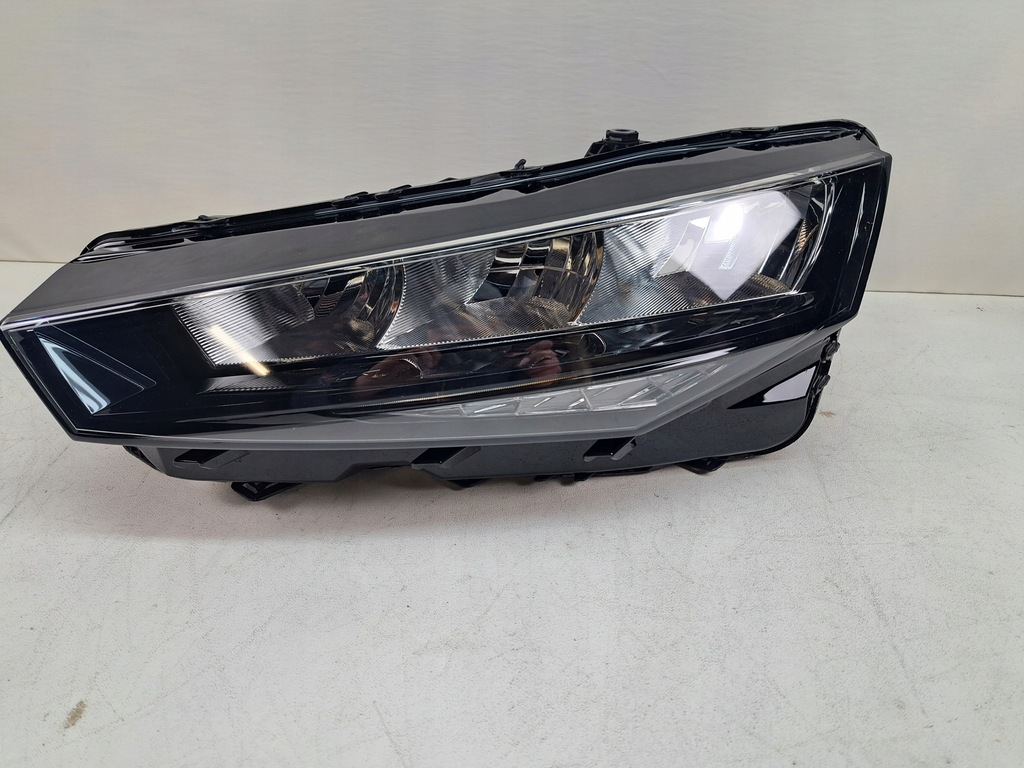 фото №1, Лампа левая левый full led skoda scala lift