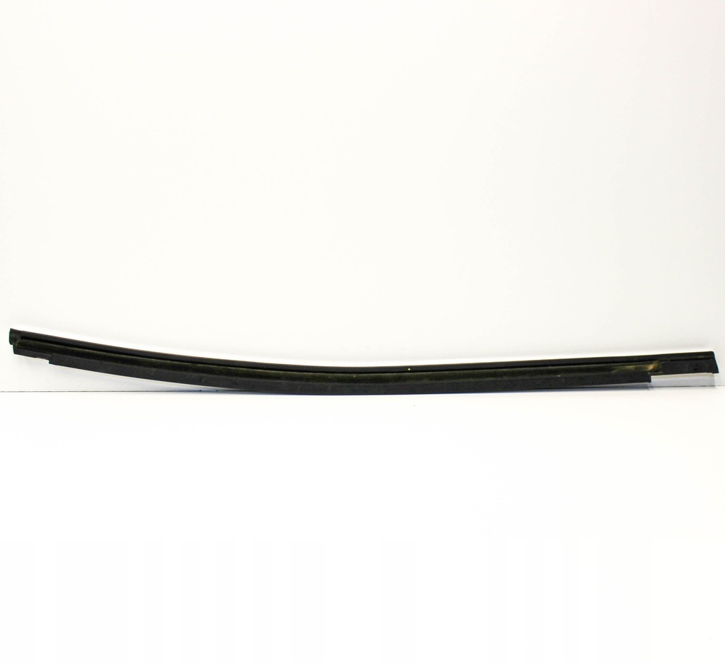 фото №5, Maserati ghibli 2017 левая сторона молдинг / прокладка стекло дверь задних