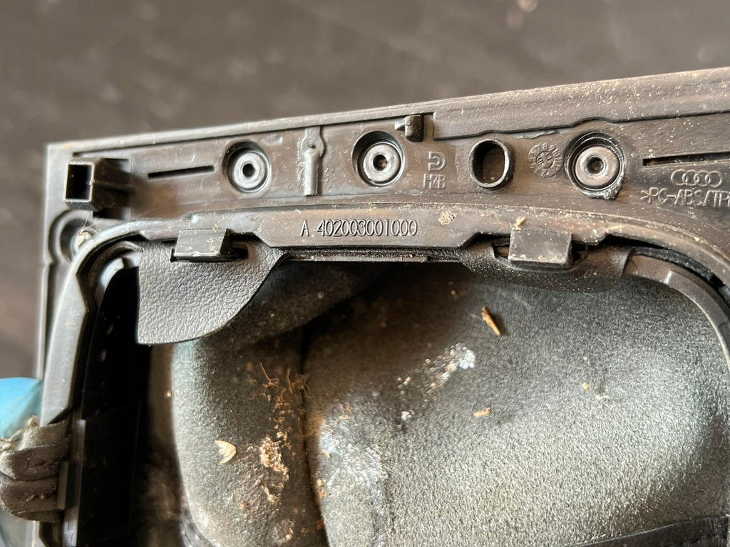 фото №6, Ручка + чохол домкрата перемикання передач audi a3 8p lift 8p0863279a 6 передача