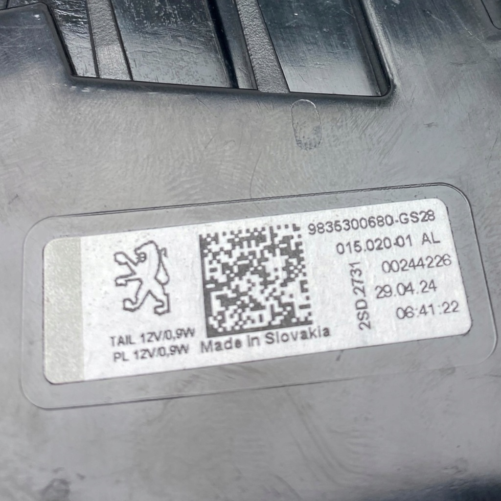 фото №12, Лампа левый задняя w крышка peugeot 308 iii kombi 9835300680