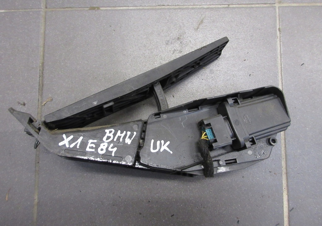 фото №1, Bmw e84 x1 педаль газа 12037313 uk