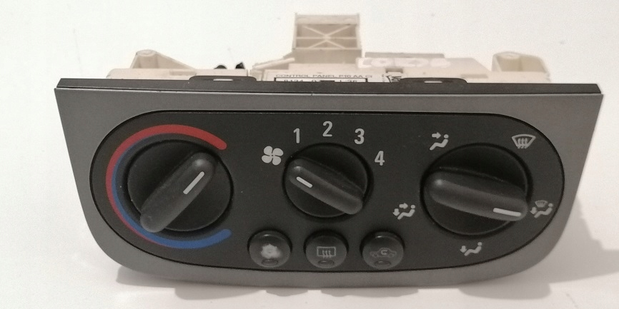 фото №1, Opel corsa c панель обдув кондиціонера