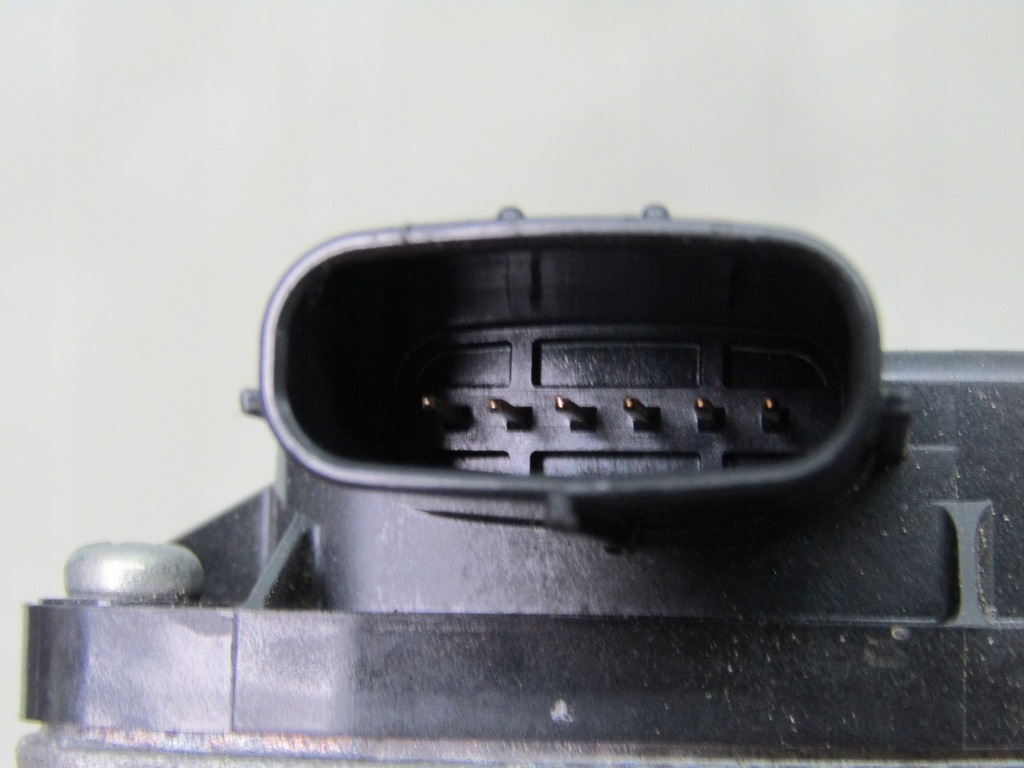 фото №8, Mazda 3 bp iv 2.0 21r дроссельная заслонка воздуха pe2713640