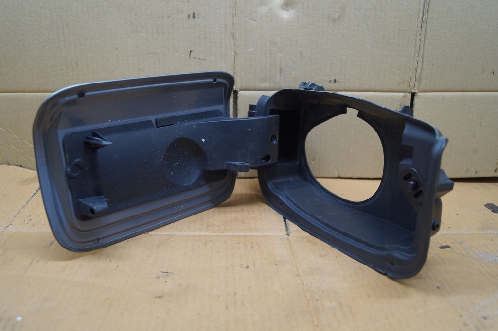 фото №8, Кришка заливної пального bmw 5 f10 7218336