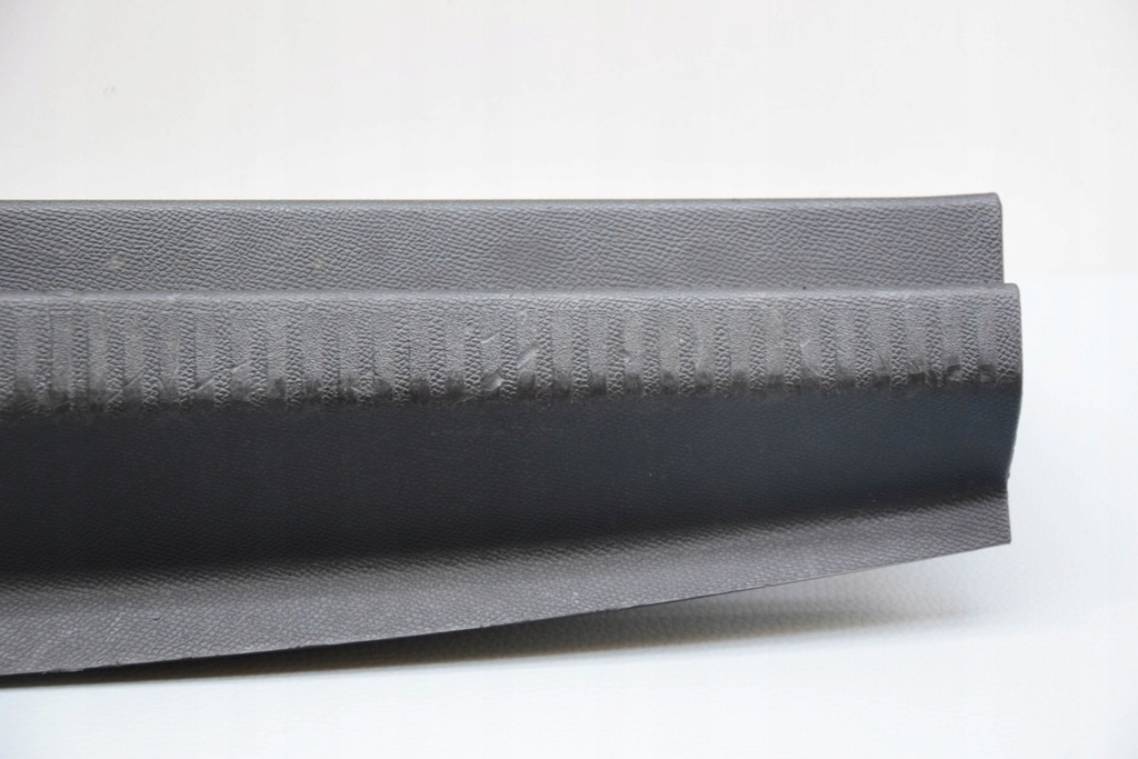 фото №10, Захист замка кришки peugeot 3008 suv 9812573677 1.2l бензиновий 96kw 2019