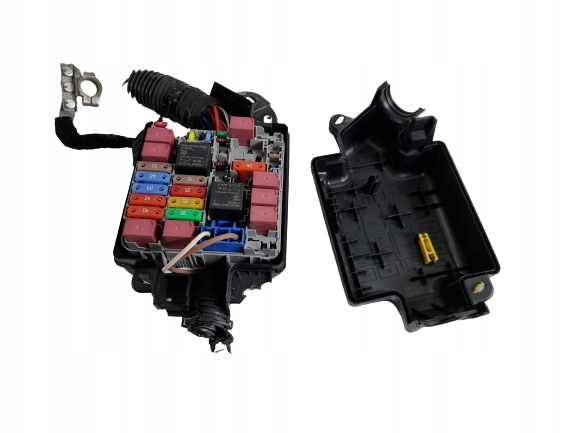 фото №3, Коробка запобіжників корпус fiat tipo ii