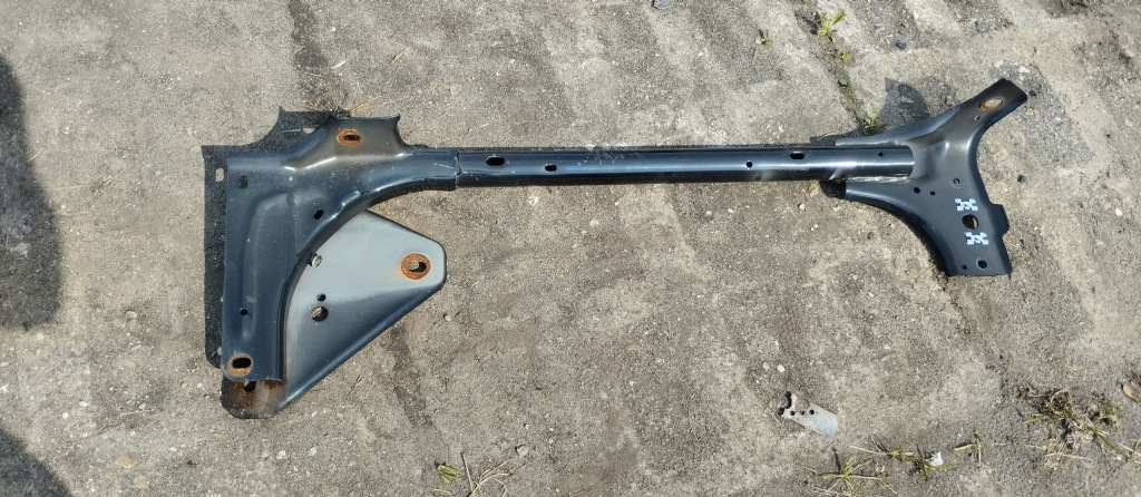 Кронштейн труба балка кронштейн крыша каркас крыша jeep wrangler jk 4d решетка с Разборки