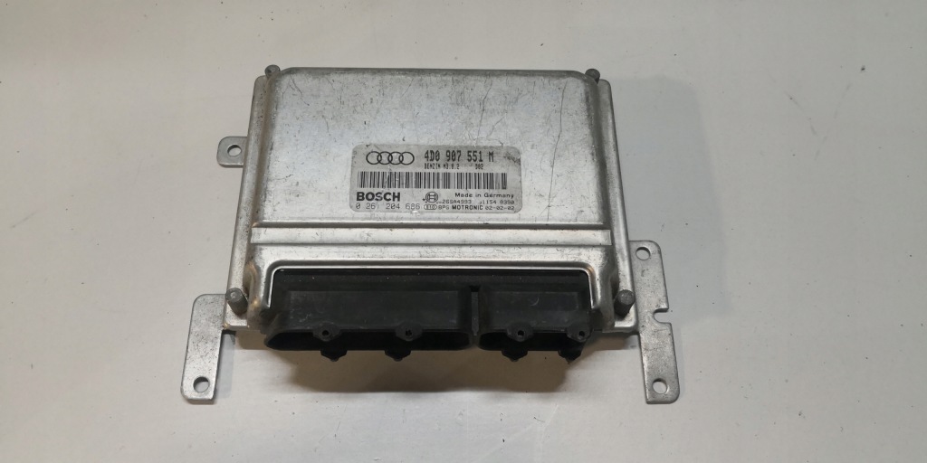 фото №1, Audi a8 d2 блок управления двигателя 4d0907551m