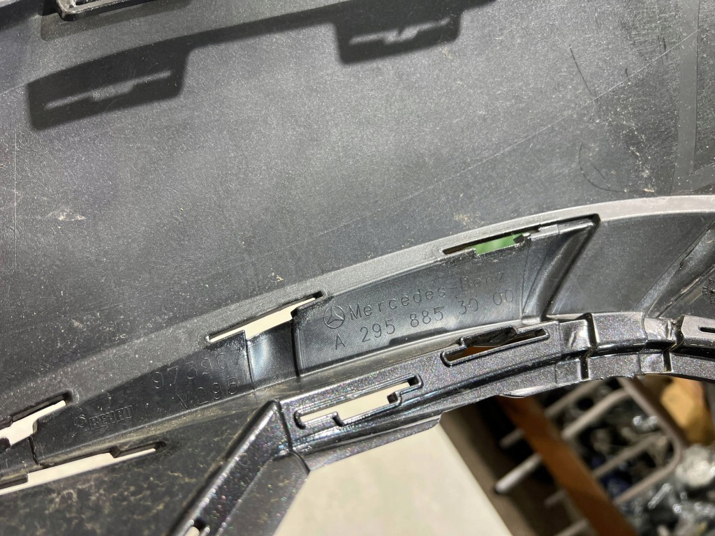 Бампер перед передний mercedes eqe a2958853000 Недорого