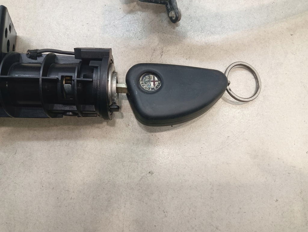 фото №5, Замок зажигания ключ ручка задняя комплект alfa i 2.0