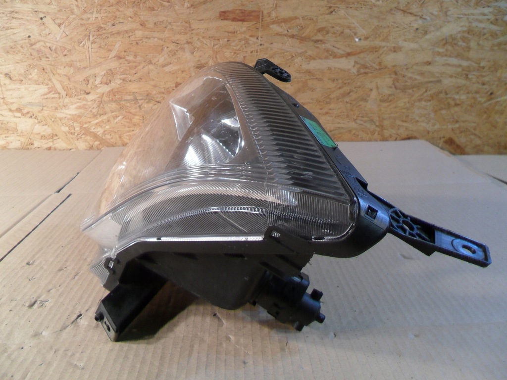 фото №9, Suzuki ignis 03- фара передний лампа правая