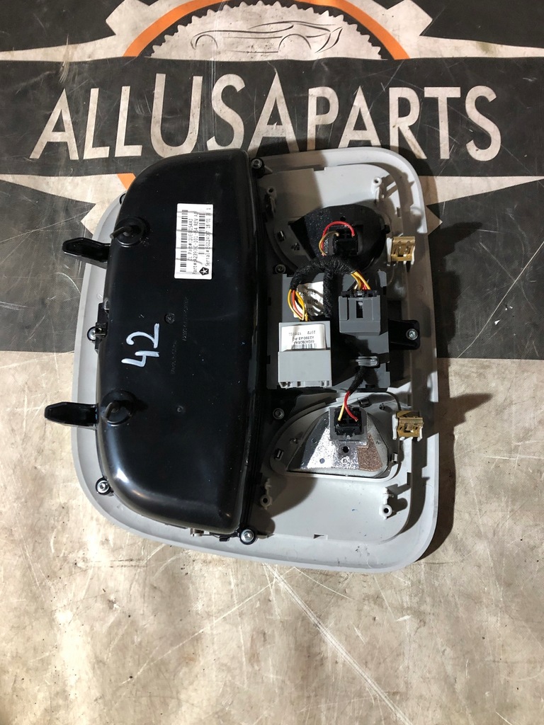 фото №3, Лампа стеля бардачок jeep cherokee kl 2019-