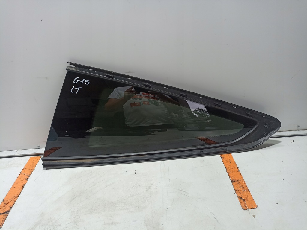 фото №1, Bmw 8 g15 скло ліва задня 7476947