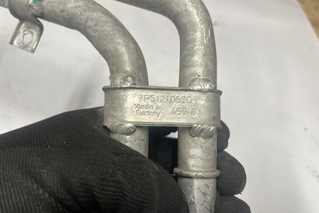 фото №7, Труба охлаждение porsche cayenne 92a 7p5121065c 3.6l бензиновый 309kw 2016