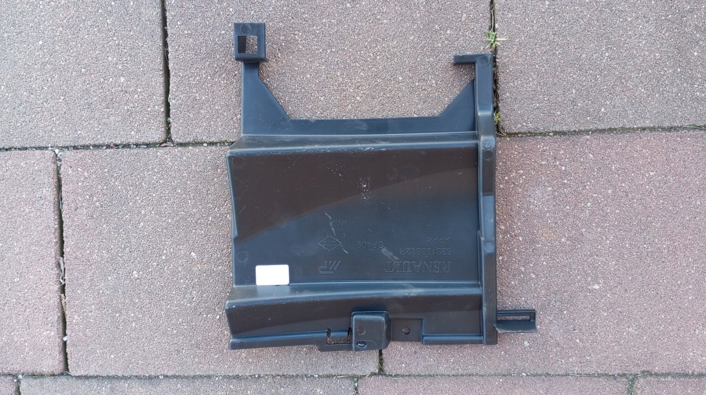 фото №1, Dacia duster i---oryginalna воздуховод впуск воздуха 623126862r