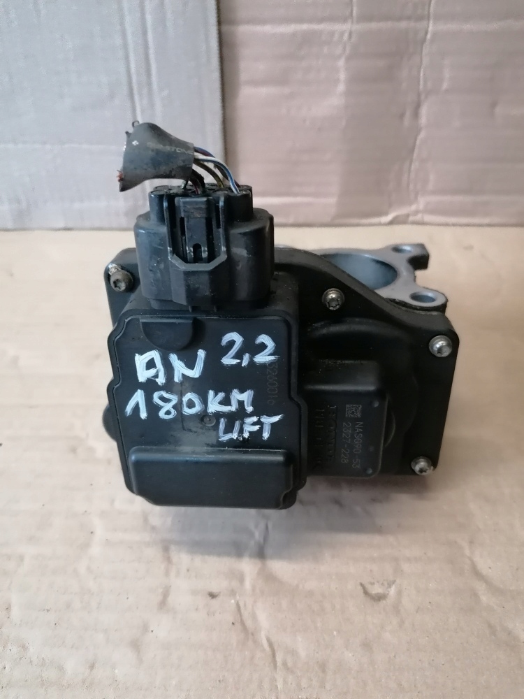 фото №1, Accord viii дроссельная заслонка 2.2 nas090-53 2327-228
