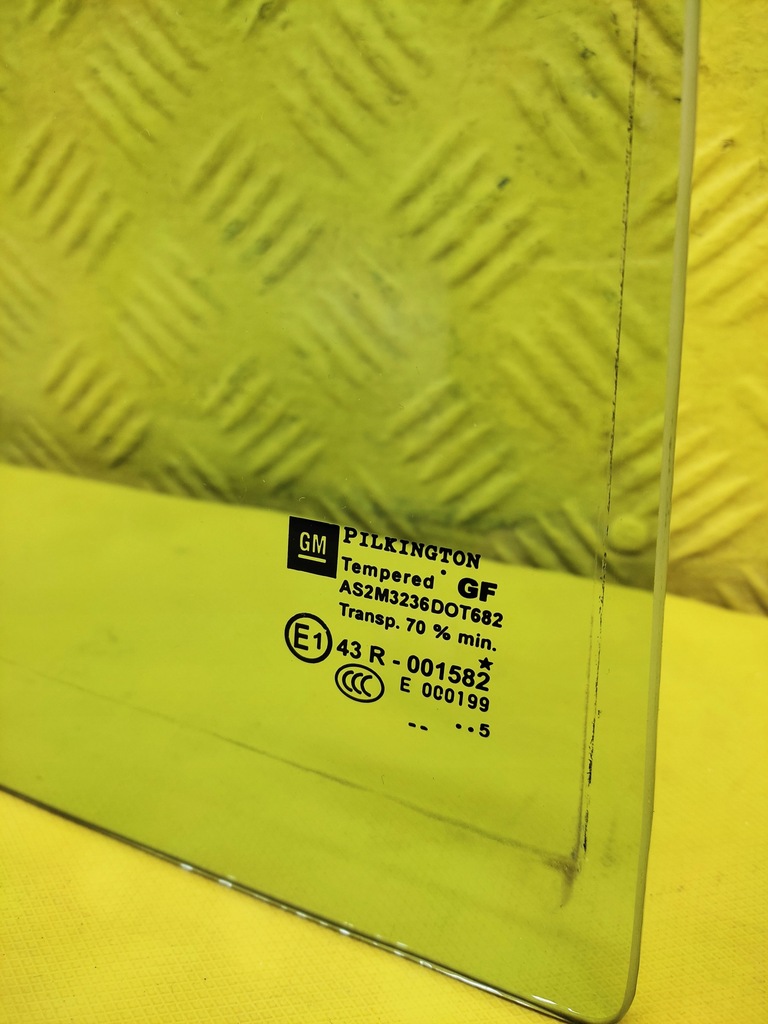 фото №2, Opel zafira b стекло дверь правый задняя