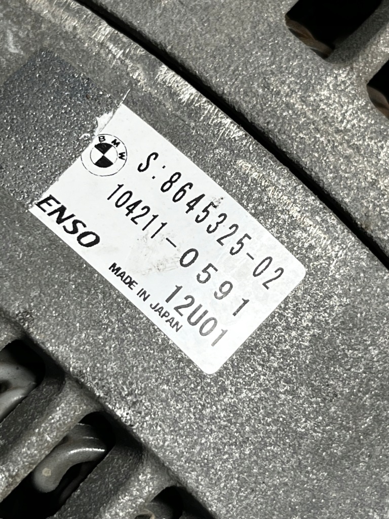 70 bmw f30 f20 2.0i 3.0i генератор 8645325 Недорого