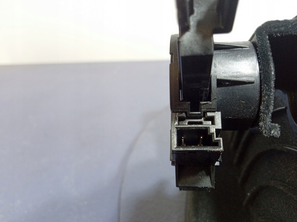 фото №5, Bmw i4 g26 бардачок пасажира eu 8094896