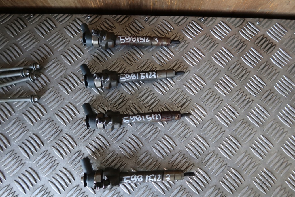 Інжектор форсунка mini r60 7798446 0445110601 Доставка