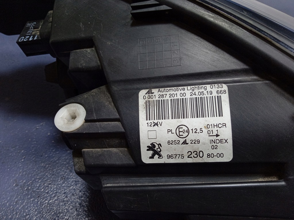 фото №5, Peugeot 308 ii t9 фара левый лампа левая eu 96775230