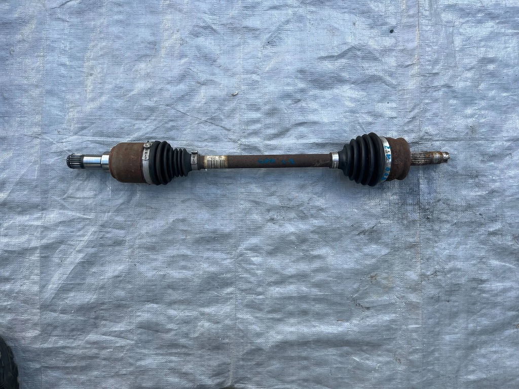 фото №1, Fiat 500 lift приводной вал левая передняя 1.2 8v