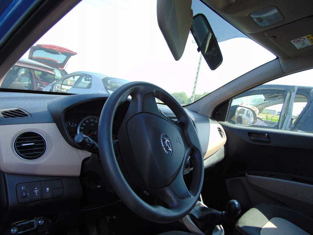 фото №1, Приборная панель приборная панель консоль ремни подушки безопасности hyundai i10