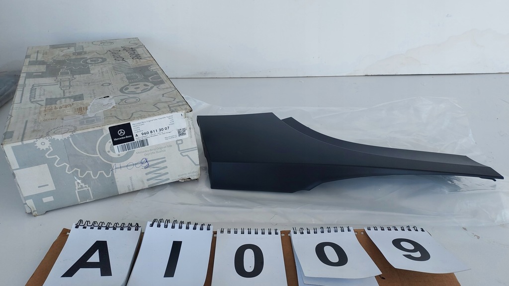 фото №1, Mercedes actros mp4 молдинг корпус декоративная зеркало