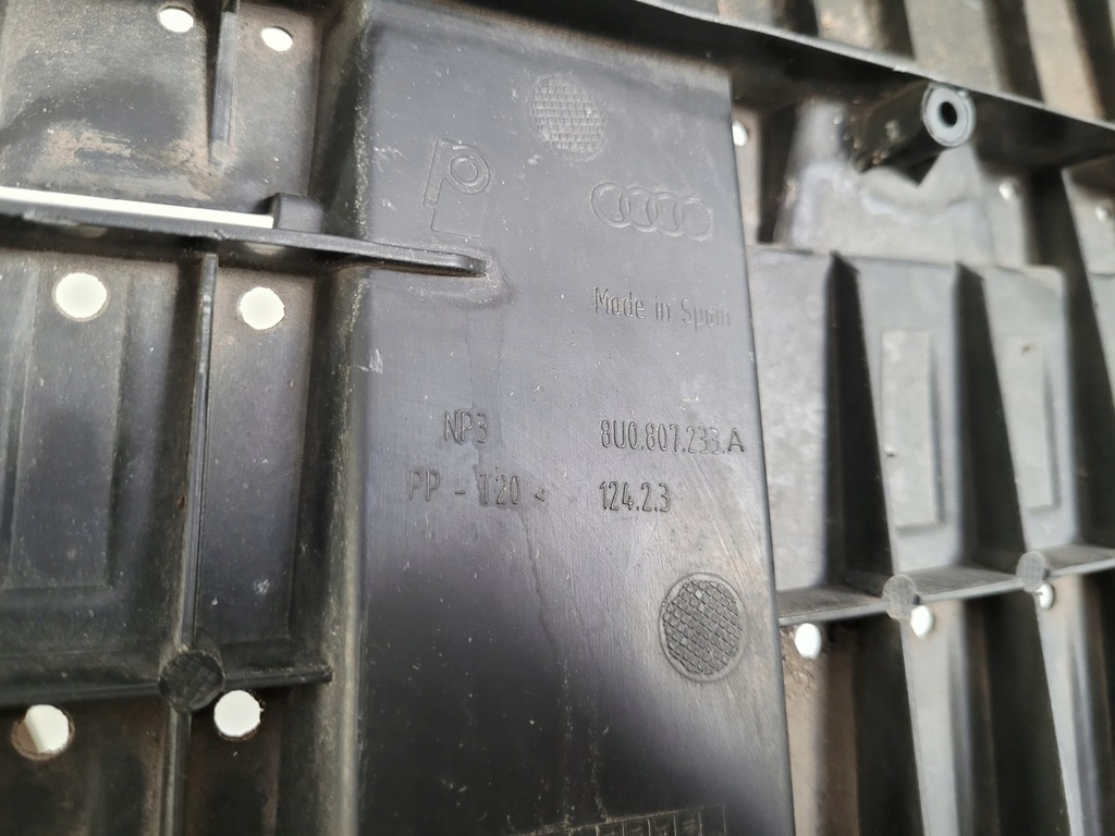 фото №6, Audi q3 8u0 защита плита pod бампер 8u0807233a