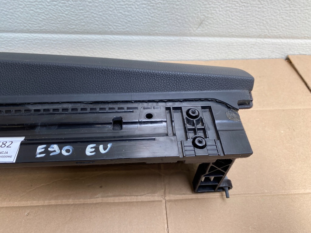 фото №8, Bmw e90 e91 e92 e93 бардачок правый перед пассажира 7075477