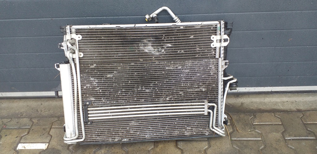 фото №1, Touareg 3.0tdi комплект радіатор вентилятор 7l0