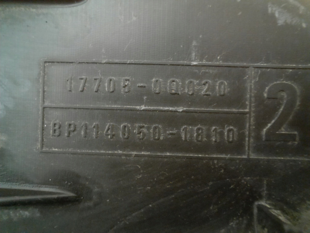 фото №7, Toyota yaris 2 05-09 корпус фильтра воздуха 17705-0q020 1krfe