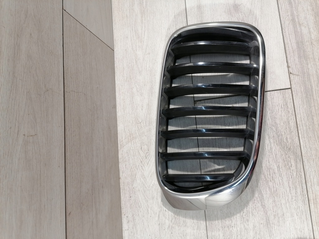 фото №1, Bmw x3 x4 решётка бампер правый перед 51137367422