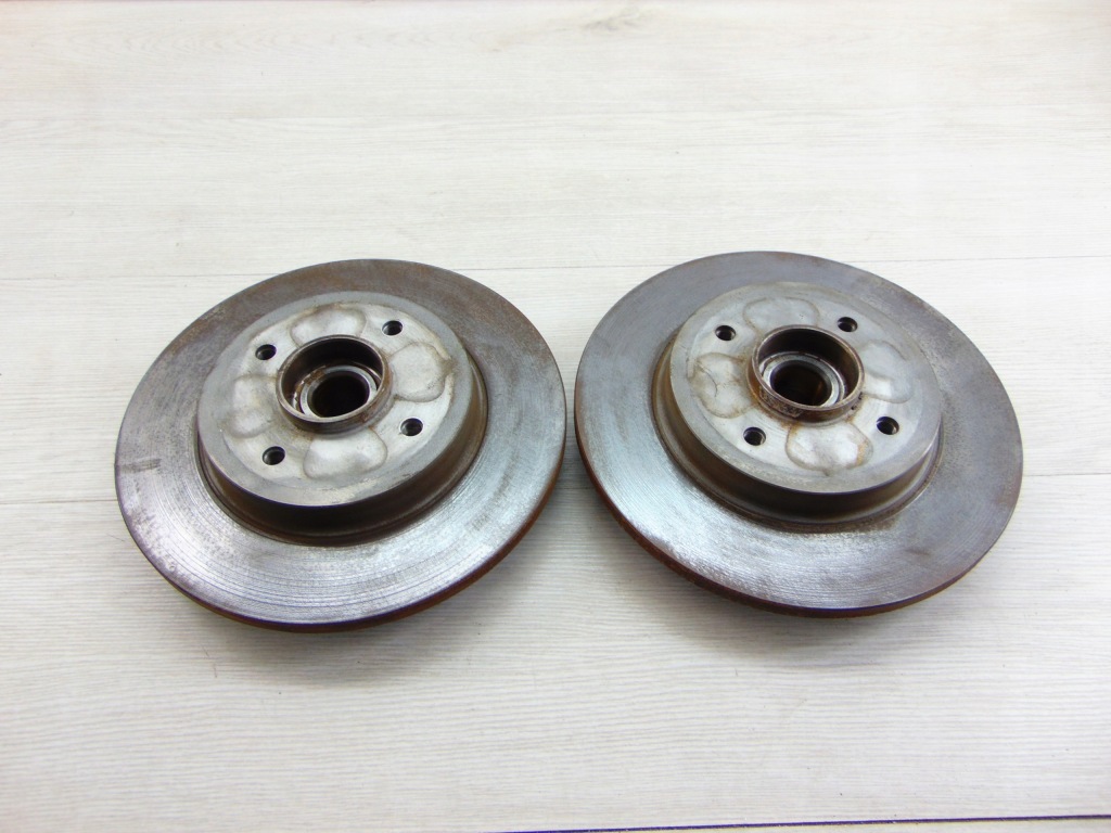 фото №1, Citroen ds4 2013 комплект диск тормоза заднего