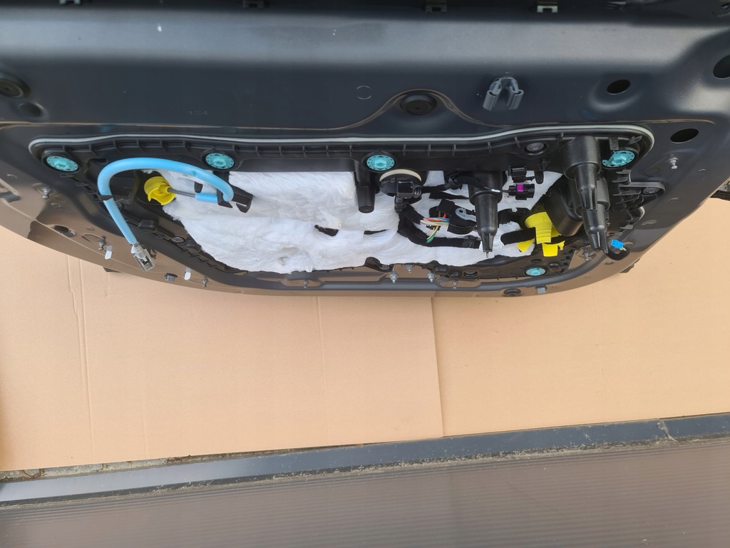 фото №10, Bmw ix i20 дверь левая левый перед задняя c4a