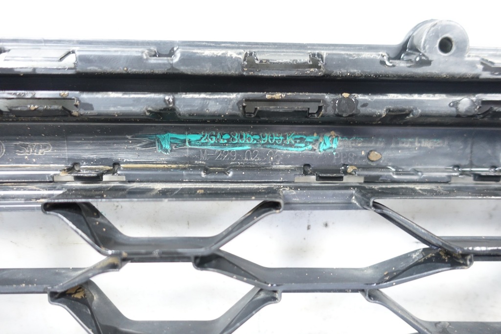 фото №10, Volkswagen vw t-roc lift 2021- 2ga накладка решётка перед 2ga805903k