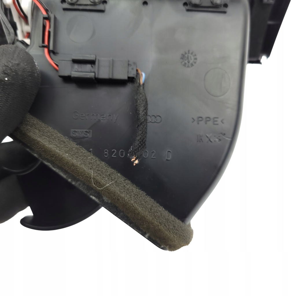 Audi a6 c6 рестайлинг  решётка обдув правая черная 4f1820902d европа с Разборки