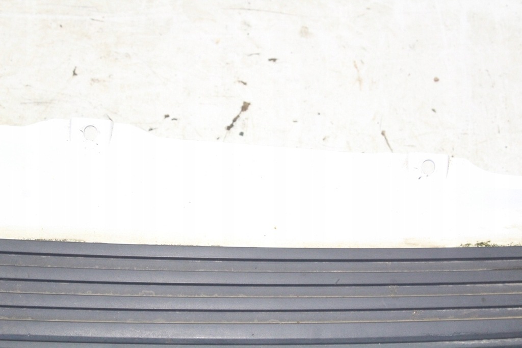 фото №10, Бампер задній land rover discovery iv l319 fujiwhite867 3.0l дизель 180kw