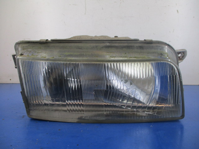 фото №1, Mitsubishi space runner i лампа фара правий