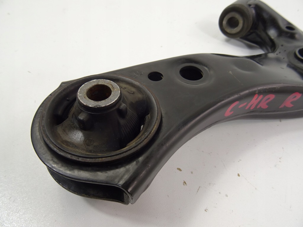 фото №5, Toyota chr c-hr 1.8 гибрид рычаг правый 2016-