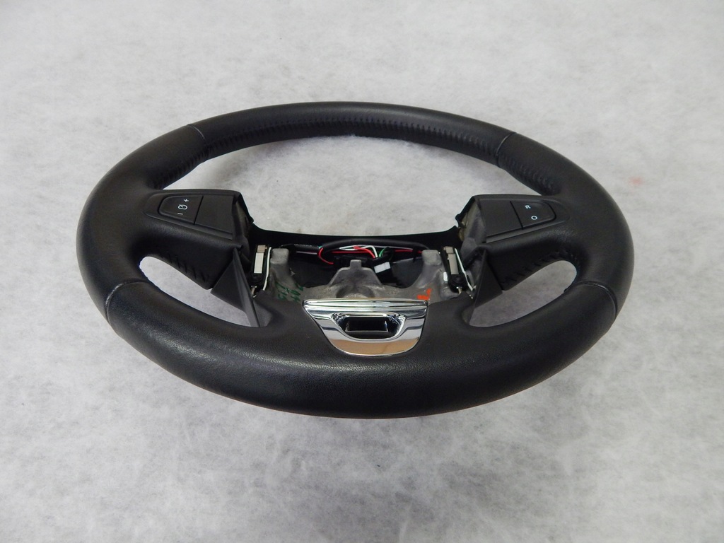 фото №7, Renault megane iii - воздуховод кожа хром bdb