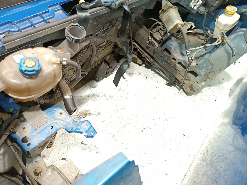 фото №8, Peugeot bipper kompletny набір передньої частини кузов / кузов 2015