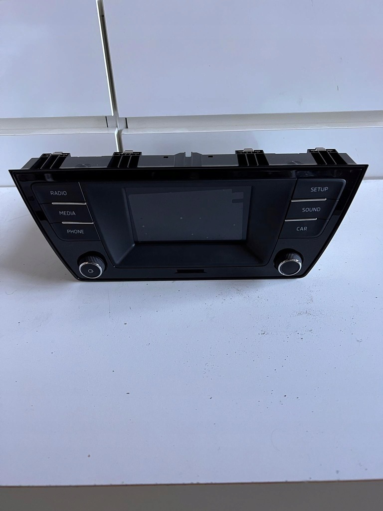 фото №1, Octavia superb rapid fabia kodiaq радио 6v0035869