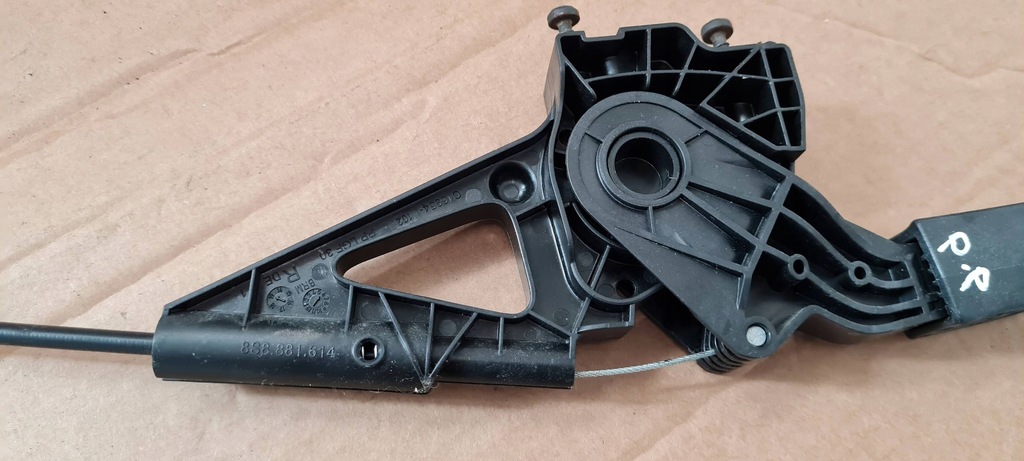 фото №5, A4 b9 lift трос сидіння кронштейн права перед a5 8w 8s8881614