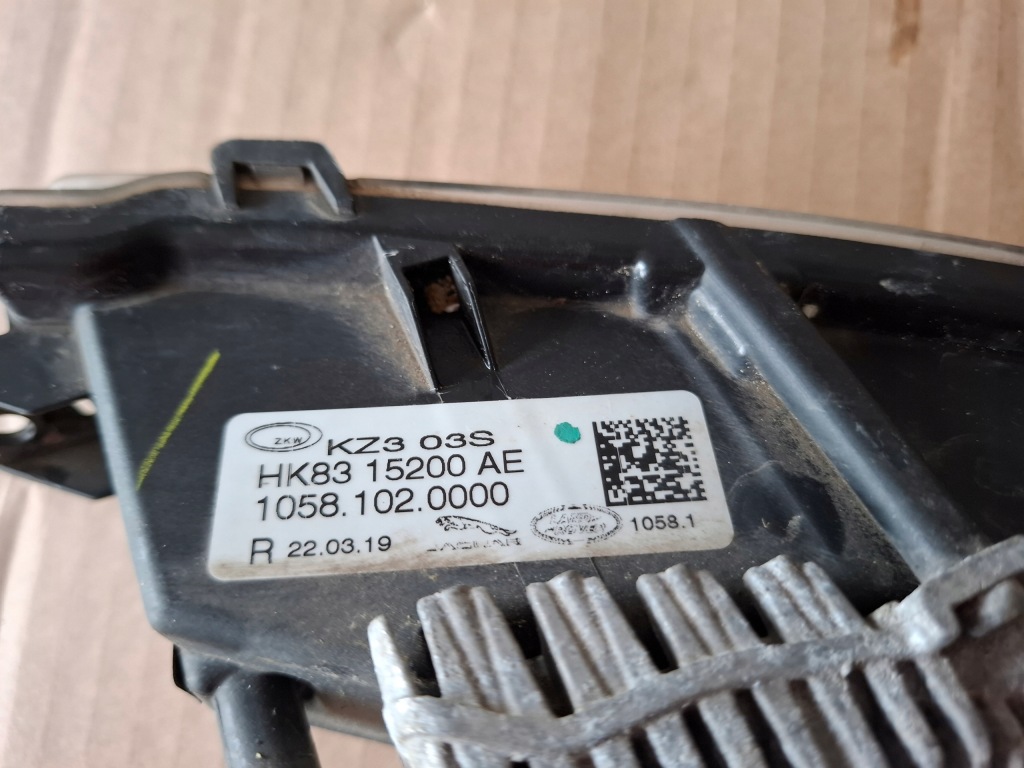 Протитуманна фара led jaguar 1 pace оригінал гарний стан Недорого