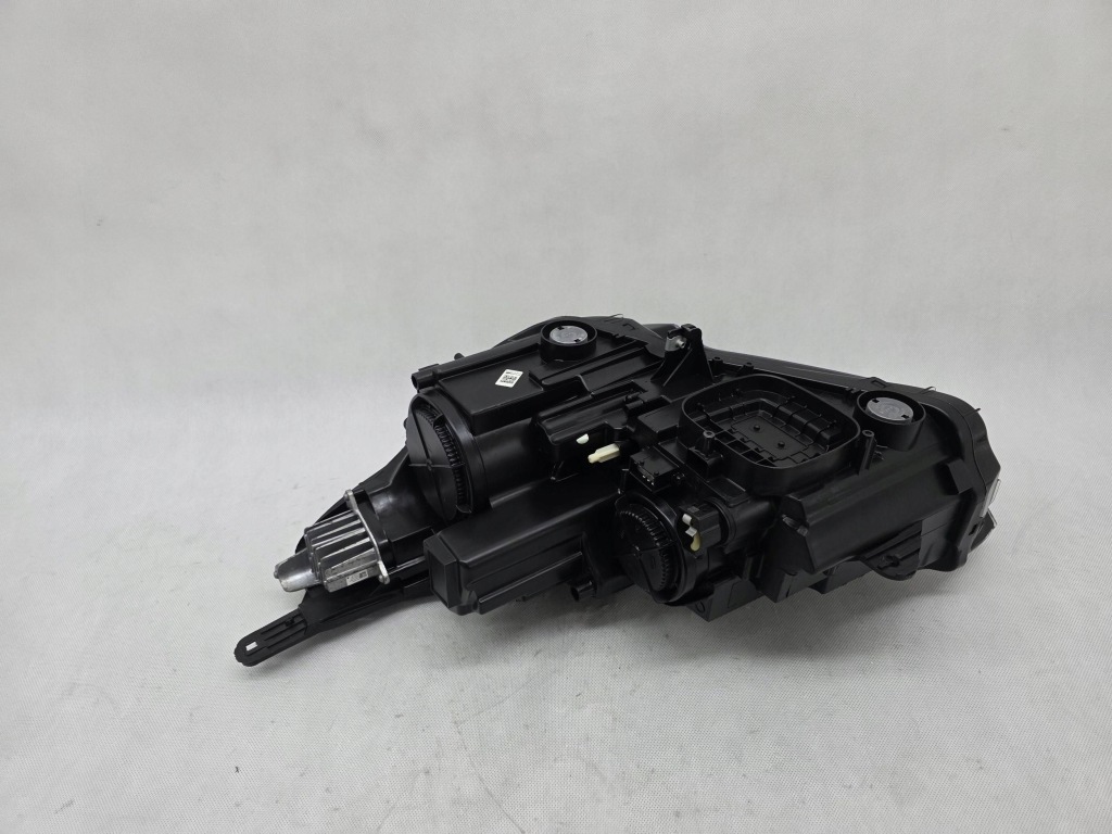 Opel crossland x фара перед передняя правый  обычная с led drl 13467968 Цена