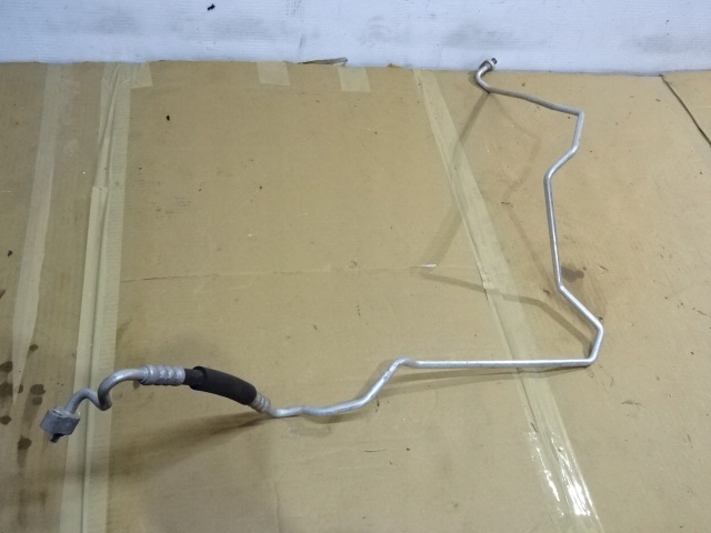 фото №8, Mercedes шланг кондиціонер w204 a2048301116