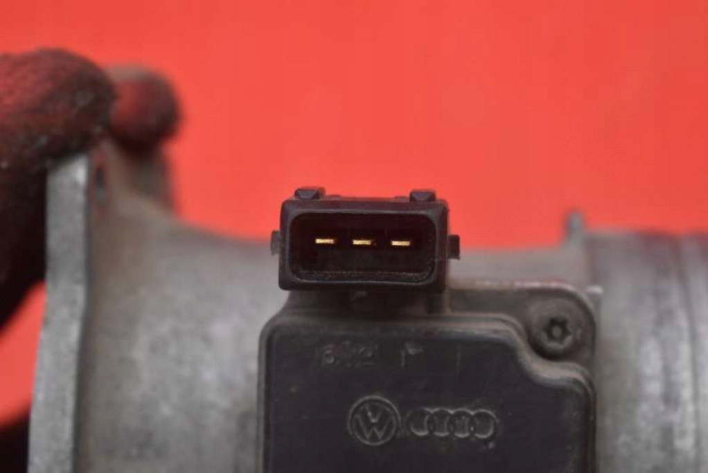 Расходомер 037906461b audi a4 b5 1.6 8v 101 km 94-99 Киев